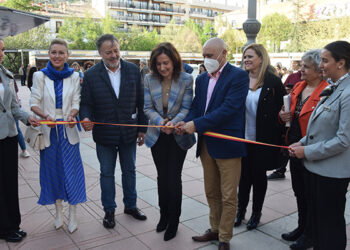 Paloma Sánchez-Garnica inaugura Cuenca Lee 2025 apelando al papel de la lectura para construir una sociedad más crítica