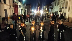 Parrilla lamenta las procesiones de la Vera Cruz no transiten por la calle del Santo Cristo por primera vez en 500 años por los condicionantes de Tráfico