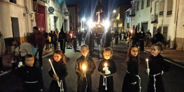 Parrilla lamenta las procesiones de la Vera Cruz no transiten por la calle del Santo Cristo de Villar de Domingo García por primera vez en 500 años por los condicionantes de Tráfico