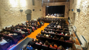 Pedro Simón presenta ‘Los ingratos’ en Belmonte gracias al programa Los libros viajan por la provincia de Diputación