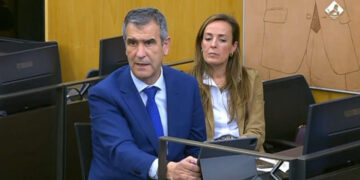 Román exige al Ejecutivo que responda al “grito de auxilio de la sanidad española” y ponga en marcha un Plan Nacional para protegerlos de las agresiones