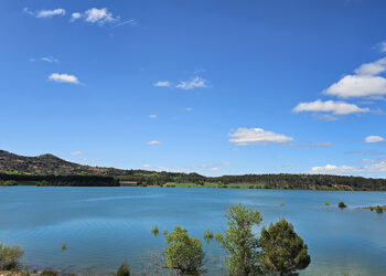 Una reducción de casi un cincuenta por ciento de agua para regadíos en 2027, lo más positivo para los Ribereños, que seguirán luchando