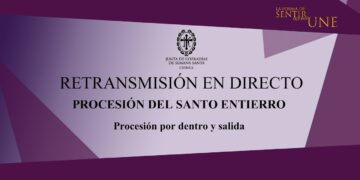 Así  ha sido el inicio de la procesión del Santo Entierro dentro de la catedral