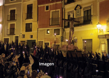 El vídeo del Liberal de Castilla. Procesión Penitencial del Santísimo Cristo de la Vera Cruz El vídeo del Liberal de Castilla. Procesión Penitencial del Santísimo Cristo de la Vera Cruz