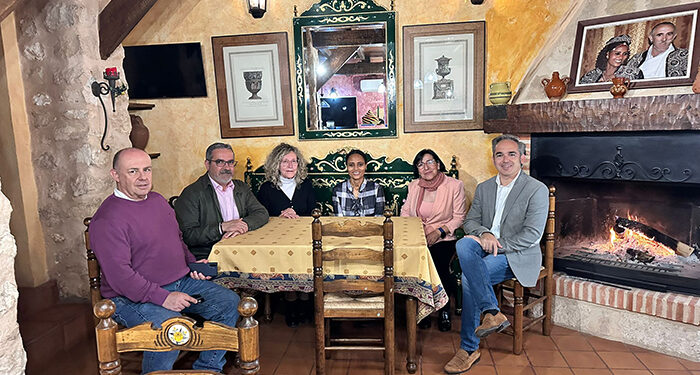 ADIMAN firma contratos de ayudas Leader con 6 emprendedores que invertirán más de 850.000 euros