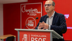 Alberto Rojo apoya la creación de una Zona Franca de riqueza en el Corredor y pide a Guarinos que no pierda esta oportunidad de progreso para la ciudad