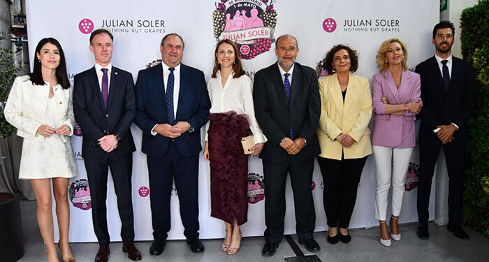 Castilla-La Mancha constituirá el Observatorio Regional de Impacto de los Aranceles el próximo 15 de mayo 1 Castilla-La Mancha constituirá el Observatorio Regional de Impacto de los Aranceles el próximo 15 de mayo