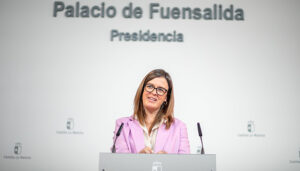 Castilla-La Mancha refuerza su red pública de cuidados con 14 millones de euros para la atención a mayores y personas con discapacidad