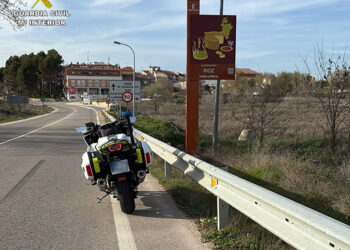 Circulaban con un vehículo sustraído, se dan a la fuga en un control de alcoholemia y “saludan” a los agentes han sido detenidos en Pioz