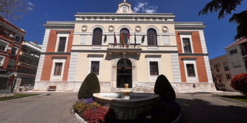 La Diputación de Guadalajara presentará alegaciones al anteproyecto del servicio de autobús Madrid-Valencia