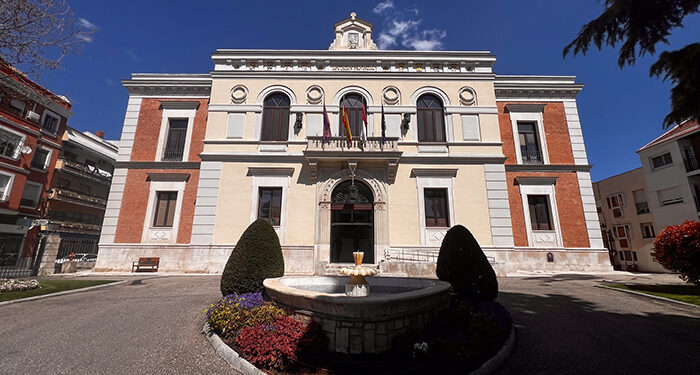 La Diputación de Guadalajara presentará alegaciones al anteproyecto del servicio de autobús Madrid-Valencia 1 Diputación de Guadalajara