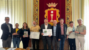 Dolz aplaude el trabajo de la Asociación Cultural CuenCANP por su fomento de la actividad física y del contacto con la naturaleza