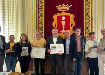 Dolz aplaude el trabajo de la Asociación Cultural CuenCANP por su fomento de la actividad física y del contacto con la naturaleza Dolz aplaude el trabajo de la Asociación Cultural CuenCANP por su fomento de la actividad física y del contacto con la naturaleza