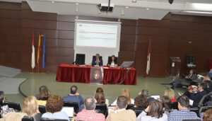 El Claustro de la UCLM acuerda iniciar el procedimiento de elaboración de nuevos Estatutos