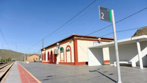 El Ministerio de Transportes ampliará las vías de apartado de las estaciones de Jadraque y Humanes de Mohernando para impulsar el tráfico de mercancías