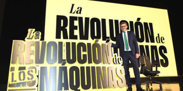 Eurocaja Rural reivindica en su nueva campaña la banca humana con 'La revolución de los máquinas'