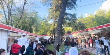 Éxito de la Feria del Libro de Guadalajara con más de 20.000 visitantes y cerca de 4.000 ejemplares vendidos