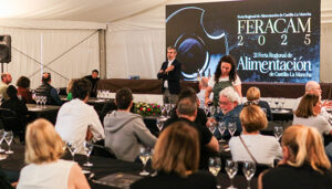 FERACAM termina sus actividades mezclando catas y showcooking con referentes en enología y salud