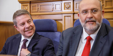 “Hoy se hace irreversible el proceso autonómico”, ha dicho el presidente García-Page, para quien “ésta es una región limpia, coherente y sencilla”
