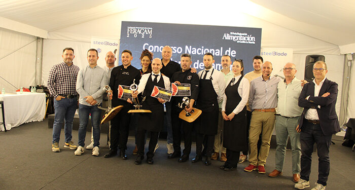 Javier Campos Grande, de Belmonte, gana el concurso nacional de cortadores de jamón de FERACAM