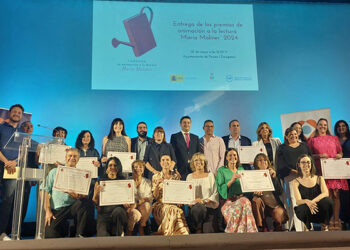 La Biblioteca Municipal Almudena Grandes de Azuqueca recibe un premio especial María Moliner