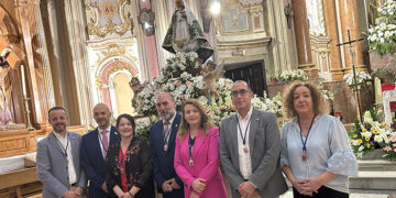 La Corporación municipal cumplimenta un año más el voto en honor a la Virgen de la Luz
