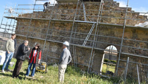 La Diputación de Cuenca comienza las obras de restauración de la muralla de Buendía valoradas en 200.000 euros