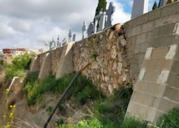 La Diputación de Guadalajara aprueba una inversión de 600.000 euros para estabilizar el muro del cementerio de Driebes