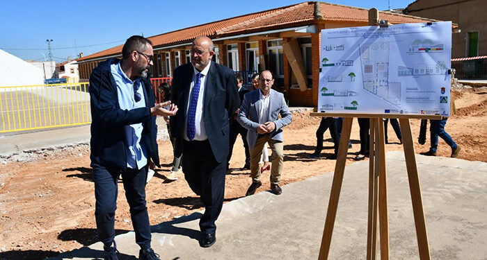La Junta colaborará con el Ayuntamiento de El Peral en la apertura de la vivienda de mayores
