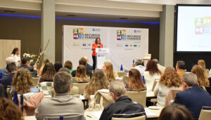 La Junta convoca ayudas por un millón de euros para apoyar el relevo generacional en los talleres artesanos de Castilla-La Mancha