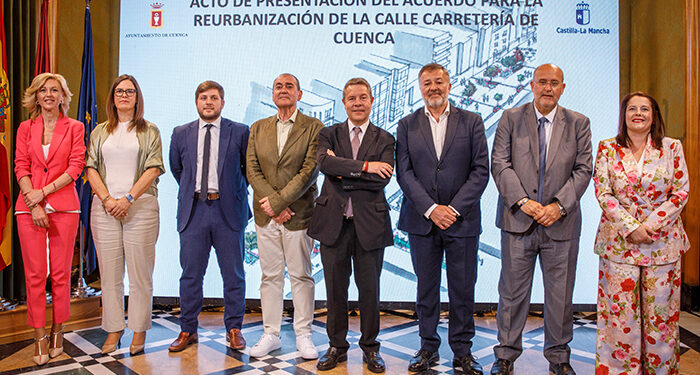 La Junta firma con el Ayuntamiento de Cuenca el convenio que va a posibilitar la reurbanización de la Calle Carretería y su zona anexa