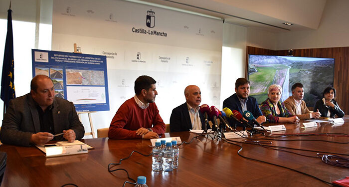 La Junta invertirá 1,6 millones de euros para la rehabilitación de la carretera CM-210 entre Tierzo y Corduente 1 La Junta invertirá 1,6 millones de euros para la rehabilitación de la carretera CM-210 entre Tierzo y Corduente