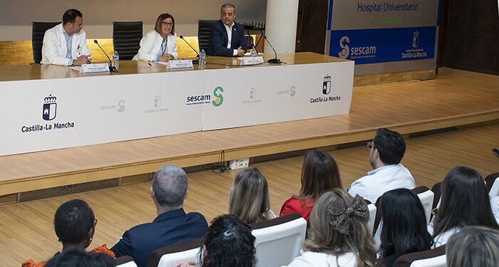 La Junta valora el papel de las enfermeras como promotoras de salud comunitaria y su importancia en el cambio de modelo sanitario