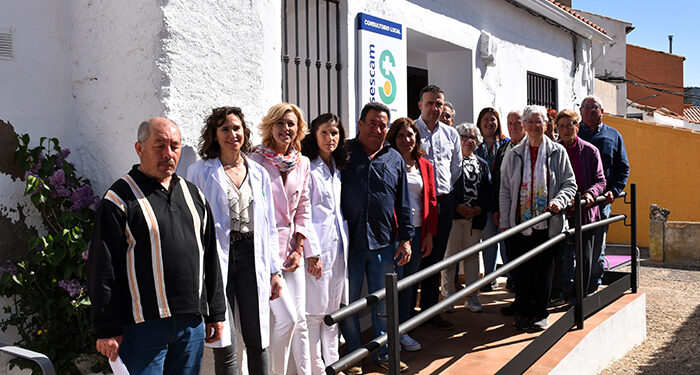 La Junta y el Ayuntamiento de Casas de Garcimolina inauguran el nuevo consultorio médico de la localidad
