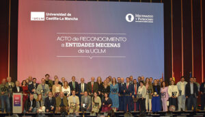 La UCLM reconoce a medio centenar de entidades mecenas de la institución académica