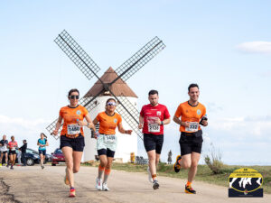 La carrera popular de Mota del Cuervo bate su récord histórico de participación