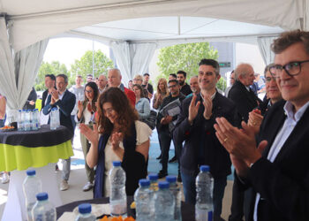 La multinacional Mapei celebra los 20 años de éxito de su planta de Cabanillas