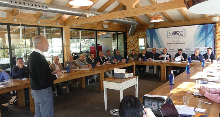 La patronal conquense reitera su rechazo ante el Proyecto de Ley de Reducción de Jornada Laboral 1 La patronal conquense reitera su rechazo ante el Proyecto de Ley de Reducción de Jornada Laboral
