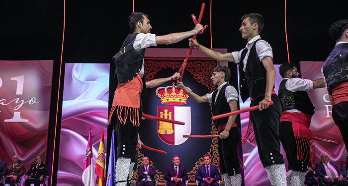 La sociedad de Castilla-La Mancha reconoce una década de prosperidad que es fiel reflejo del nuevo Estatuto de Autonomía