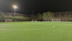 Los campos de fútbol Joaquín Caparrós, Obispo Laplana y Tiradores estrenan iluminación