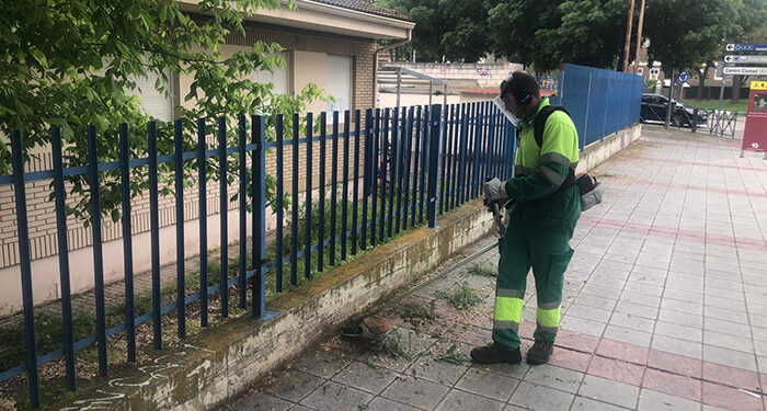 Los propietarios de parcelas en Azuqueca tienen hasta el 15 de mayo para acometer labores de mantenimiento y limpieza 1 Los propietarios de parcelas en Azuqueca tienen hasta el 15 de mayo para acometer labores de mantenimiento y limpieza