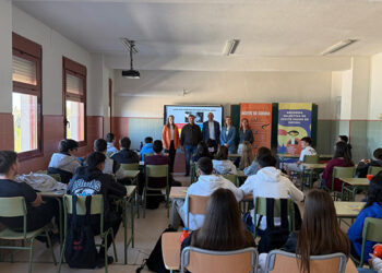 Los talleres de educación ambiental sobre la recogida separada del aceite usado llegarán a unos 1.500 jóvenes de la provincia de Cuenca Los talleres de educación ambiental sobre la recogida separada del aceite usado llegarán a unos 1.500 jóvenes de la provincia de Cuenca