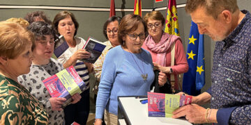 Manolo García, Jesús Carrasco y Marcos Vázquez atraen a lectores y seguidores en la recta final de la Feria del Libro Cuenca Lee