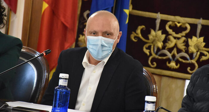 Martínez Chana pone en valor la disposición de Adif para financiar íntegramente el vial de acceso a la estación del AVE