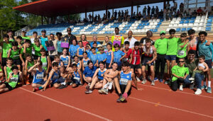 Más de 250 deportistas se dan cita en el II Encuentro de Atletismo con un emotivo homenaje a siete atletas referentes en Guadalajara