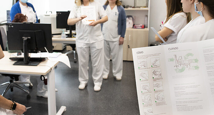 Medicina Preventiva del Hospital de Guadalajara acerca a los profesionales información y concienciación sobre la importancia de la higiene de manos 1 Medicina Preventiva del Hospital de Guadalajara acerca a los profesionales información y concienciación sobre la importancia de la higiene de manos