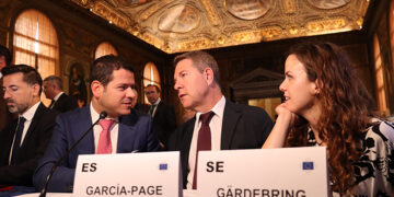 Page resalta “el consenso en las grandes estrategias” entre las regiones europeas y su respaldo a la postura autonómica en materia hídrica