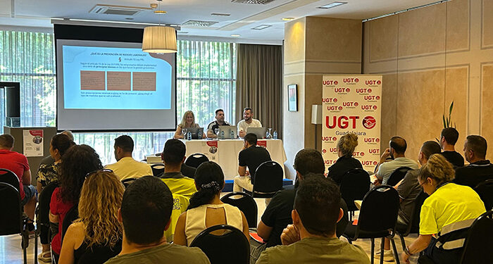 UGT CLM organiza una jornada para abordar los riesgos laborales en el sector del transporte y la logística, siendo este último el que genera más accidentes en Guadalajara 1 UGT CLM organiza una jornada para abordar los riesgos laborales en el sector del transporte y la logística, siendo este último el que genera más accidentes en Guadalajara