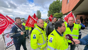 UGT y CCOO lamentan que el Sescam se lave las manos y ponga la pelota en el tejado de las empresas del transporte sanitario