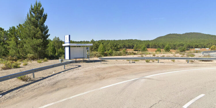 El Ayuntamiento de Fuentenava de Jábaga presenta alegaciones al anteproyecto de prestación del servicio público de transporte regular de viajeros de uso general por carretera 1 parada bus